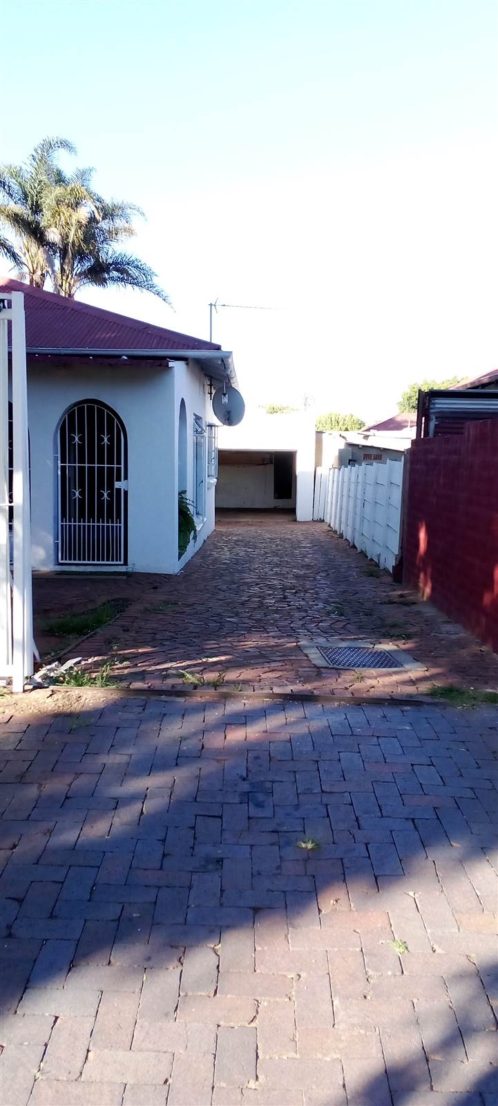 3 Bed House in Roodepoort Central photo number 17