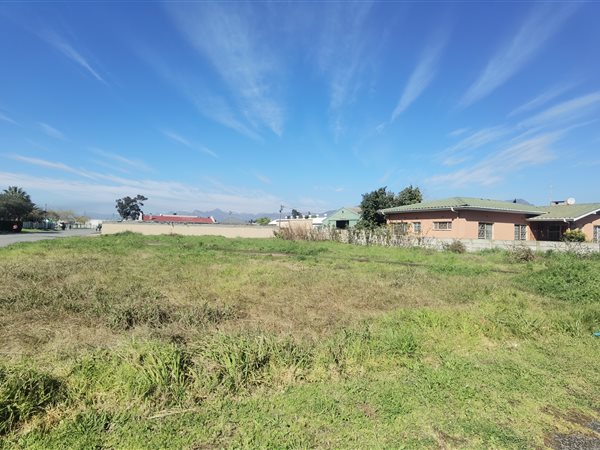 1233 m² Land available in Wolseley