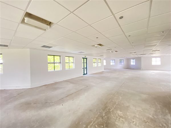 375  m² Commercial space in Kenilworth