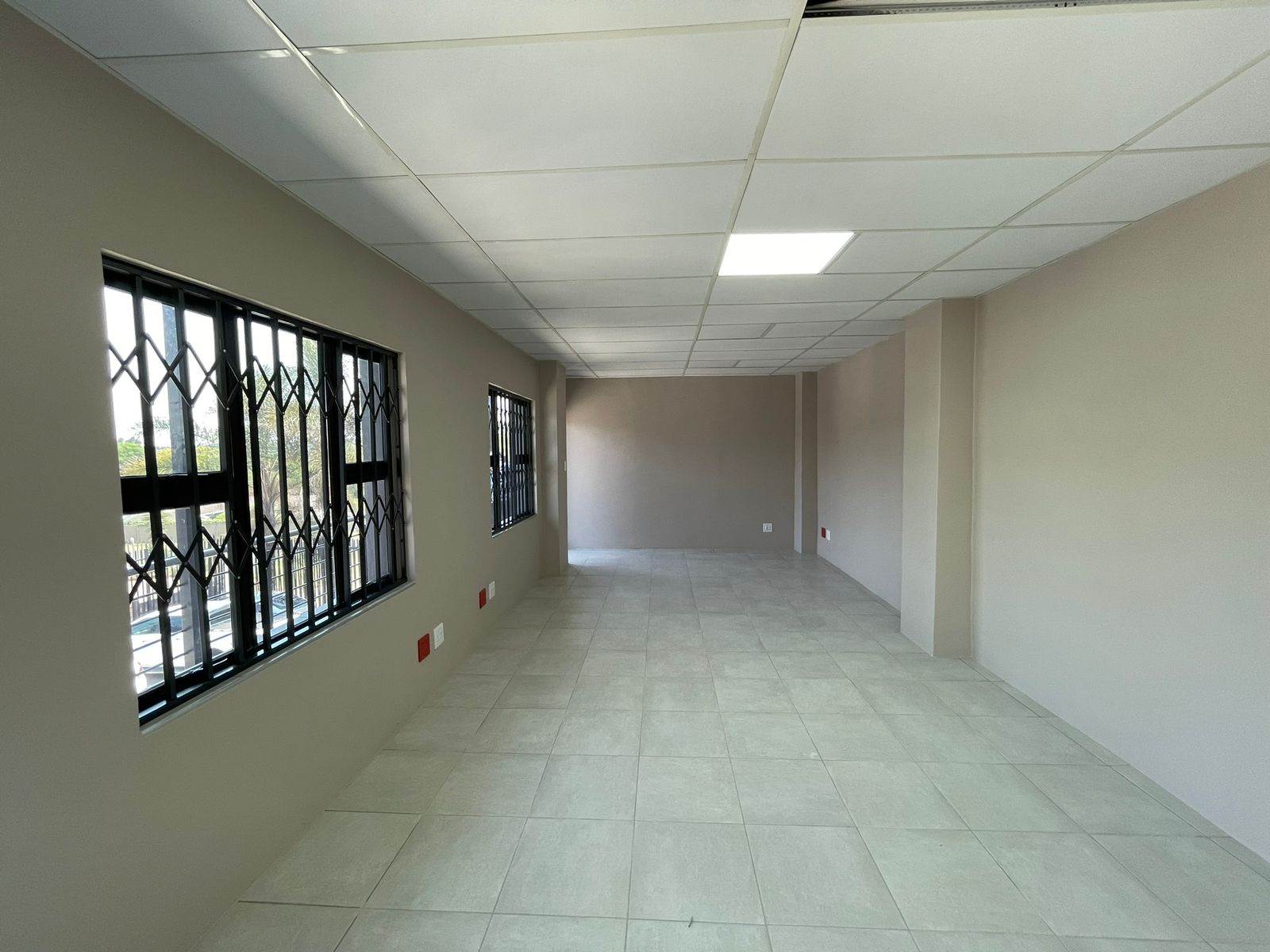 32  m² Commercial space in Robin Hills photo number 9