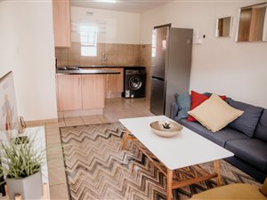2 Bed Apartment in Newtown