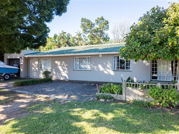 3 Bedroom House 3 Bedroom House