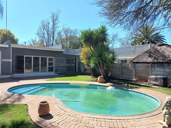 3 Bedroom House 3 Bedroom House