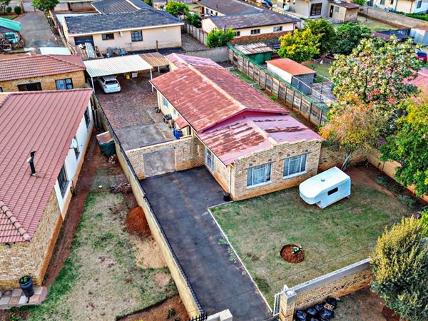 3 Bedroom House