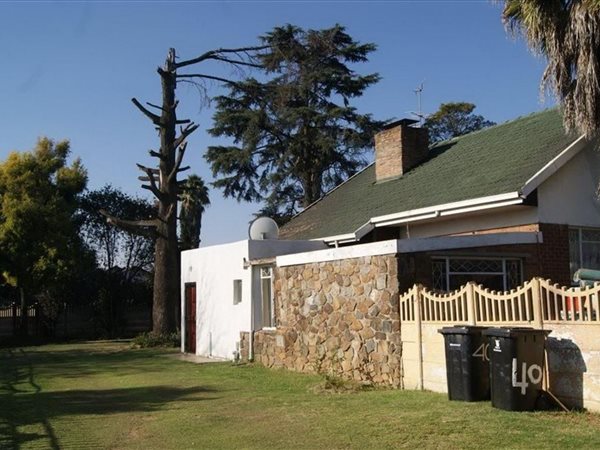 9 Bedroom House 9 Bedroom House