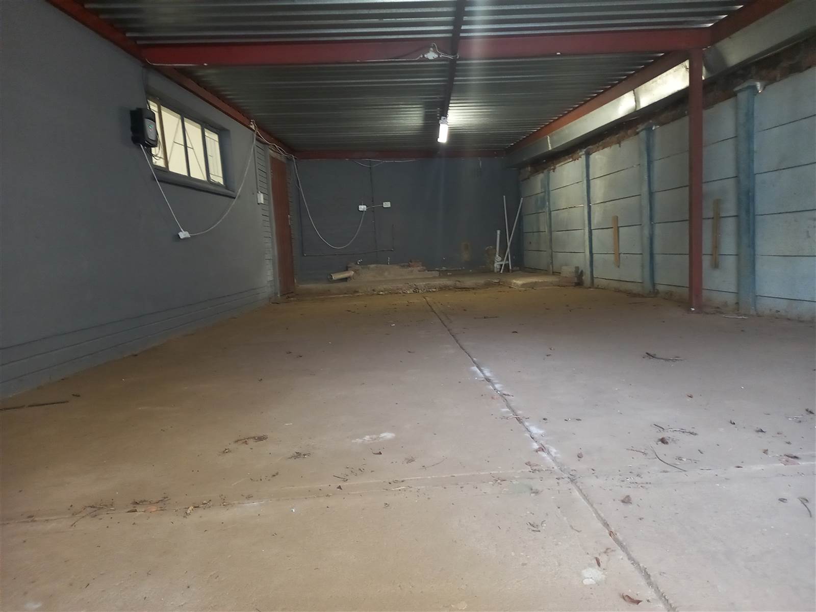 700  m² Commercial space in Rustenburg Central photo number 6