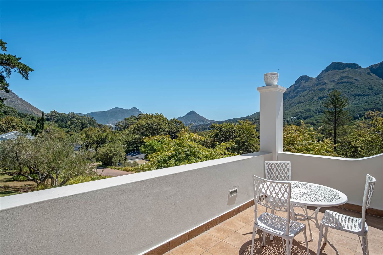 3 Bed House in Hout Bay and surrounds photo number 25