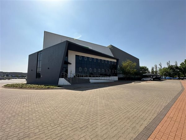 6 239  m² Industrial space