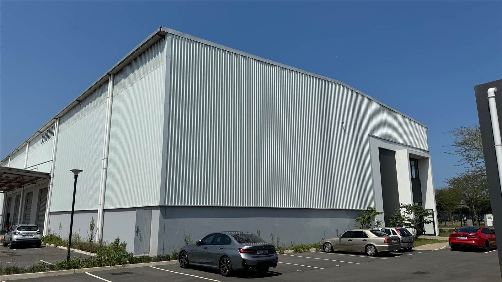 3717  m² Industrial space in Cornubia photo number 1