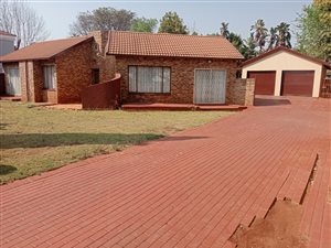 2 Bed House in Chantelle