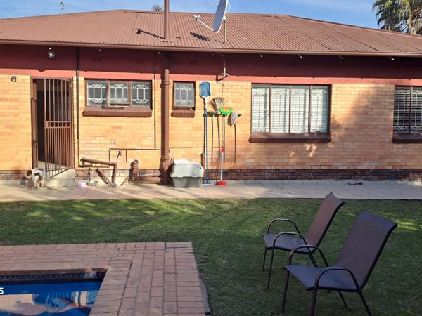 3 Bedroom House 3 Bedroom House