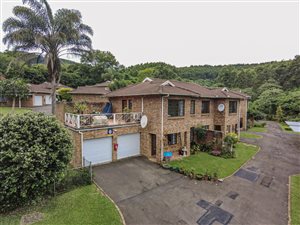 3 Bed Townhouse in Chase Valley Heights