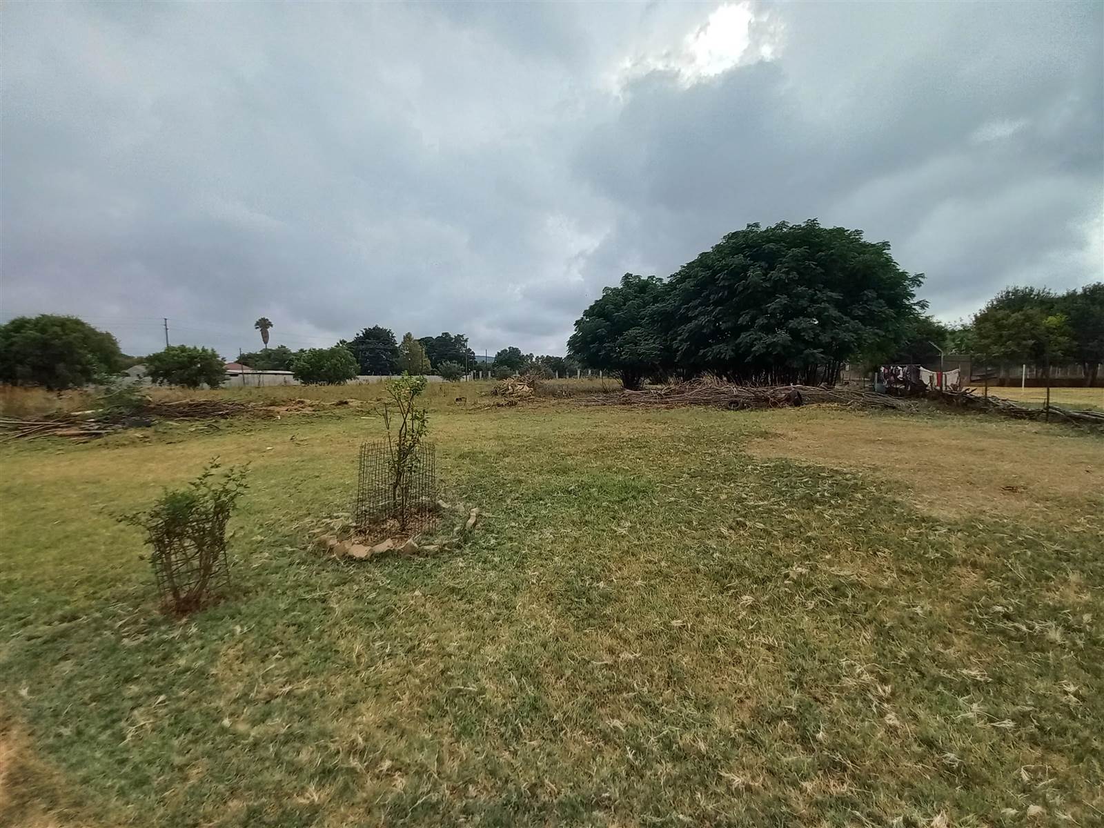 8500 m² Land available in Raslouw photo number 2