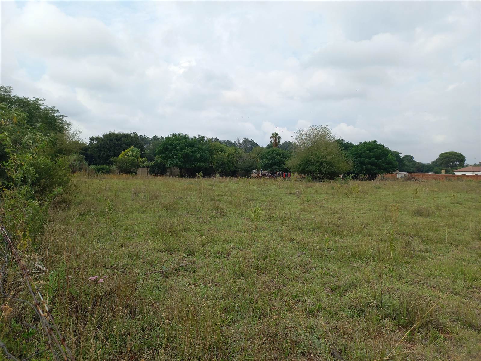 8500 m² Land available in Raslouw photo number 5