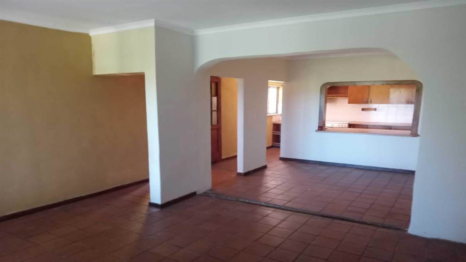 3 Bed House in Empangeni Central photo number 6