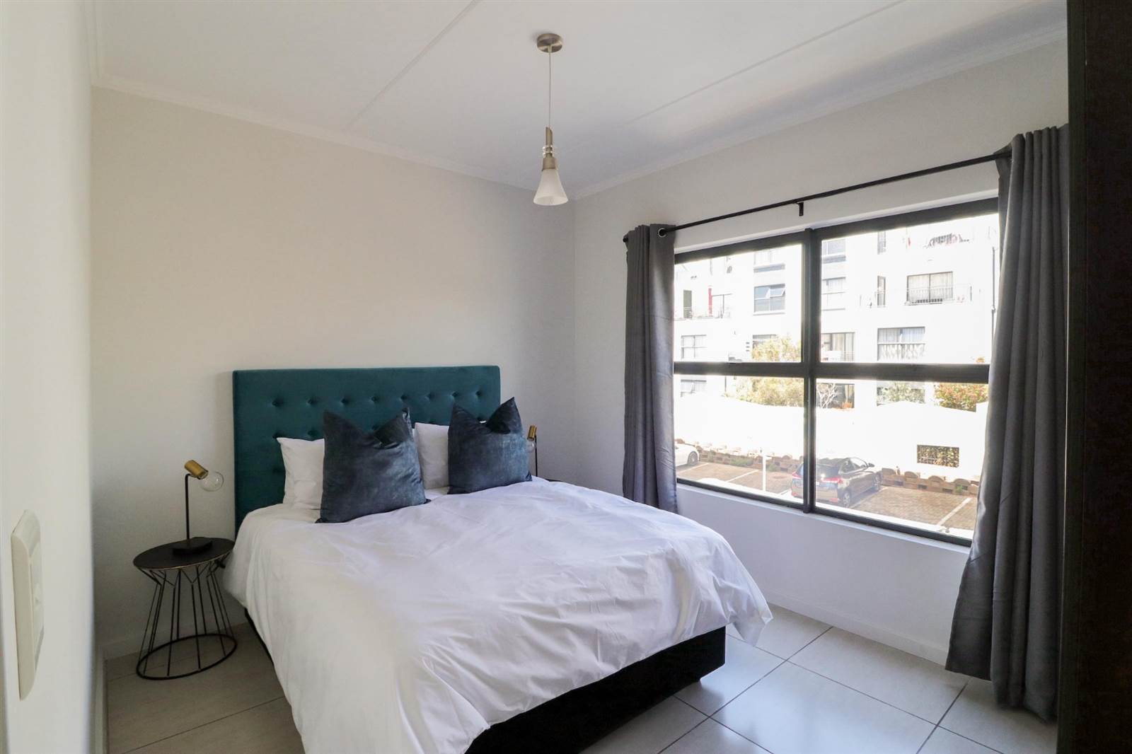 3 Bed Apartment in Greenstone Hill photo number 15