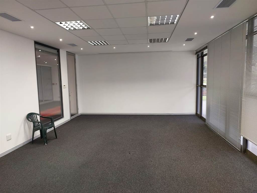 453  m² Commercial space in Bryanston photo number 5