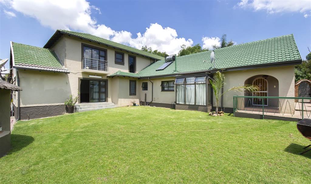 7 Bed House in Edenvale photo number 3