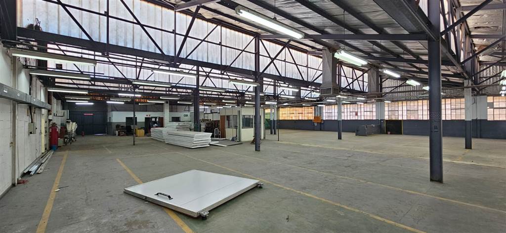 1555  m² Industrial space in Darling photo number 8