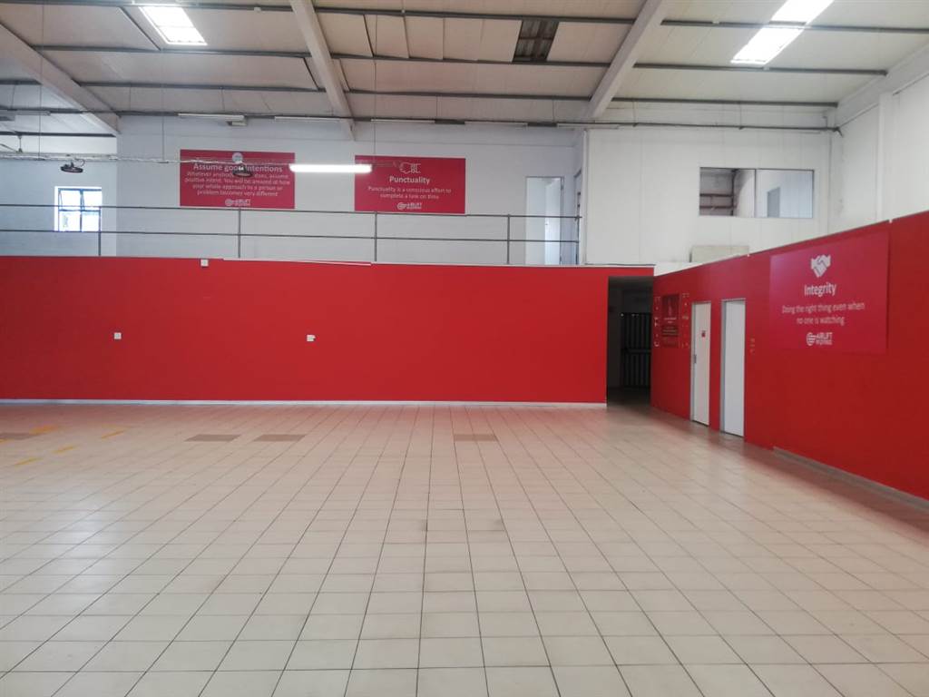 1648  m² Commercial space in Parklands photo number 30