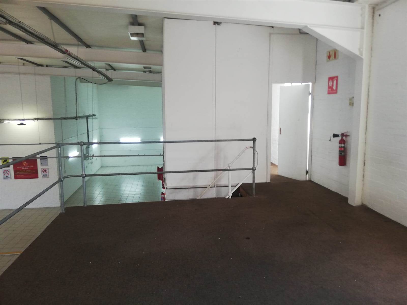1648  m² Commercial space in Parklands photo number 26