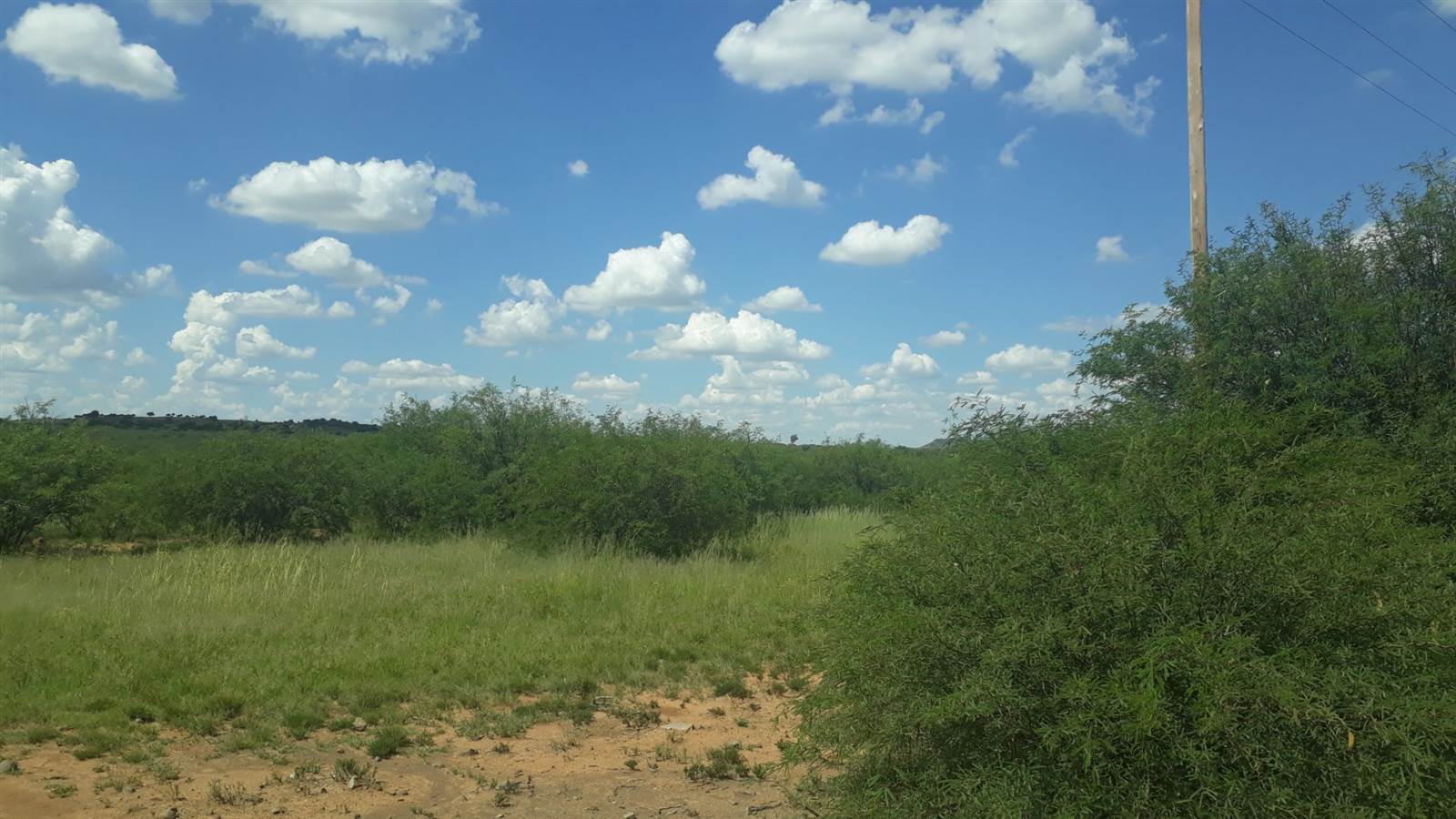 4.3 ha Land available in Bloemfontein Farms photo number 4