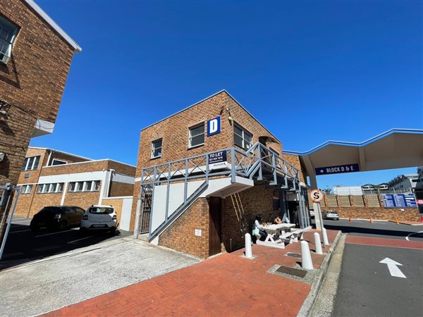 70  m² Commercial space in Maitland