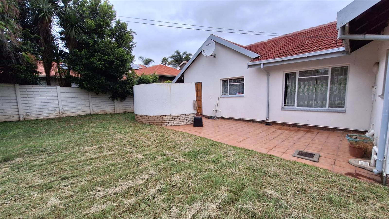 3 Bed House in Garsfontein photo number 19