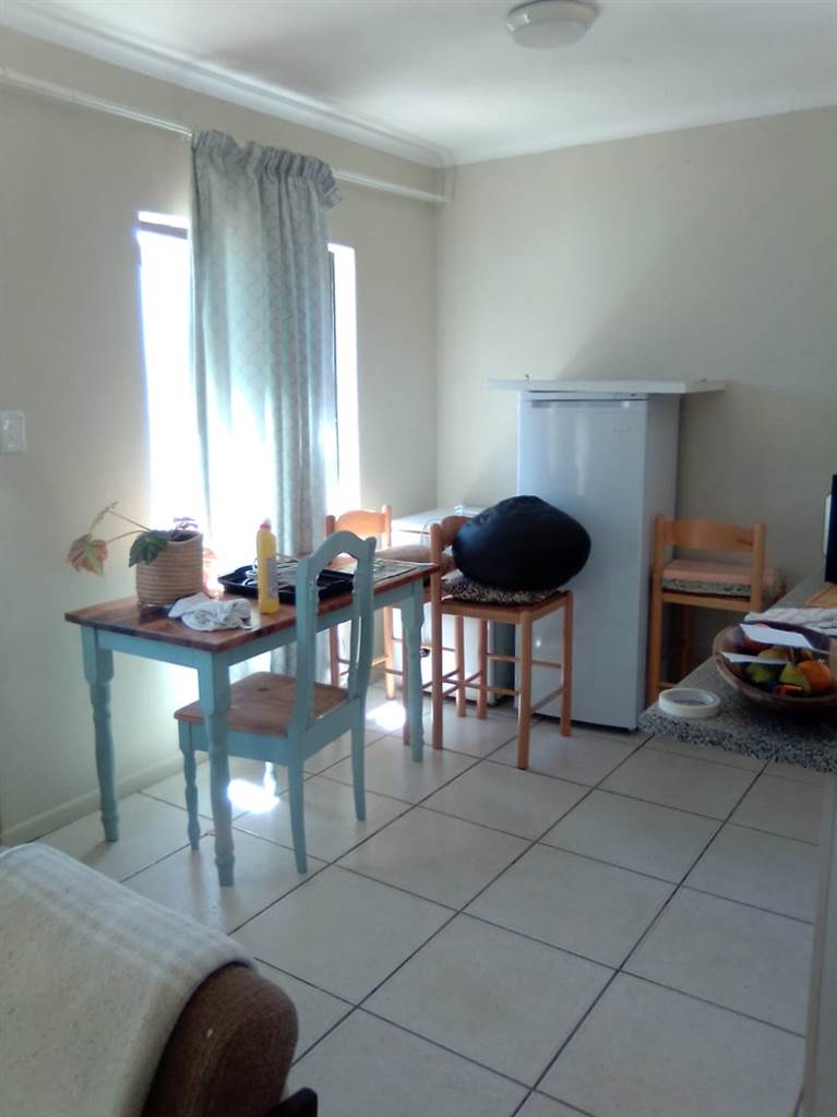 3 Bed Townhouse in Kraaifontein Central photo number 3