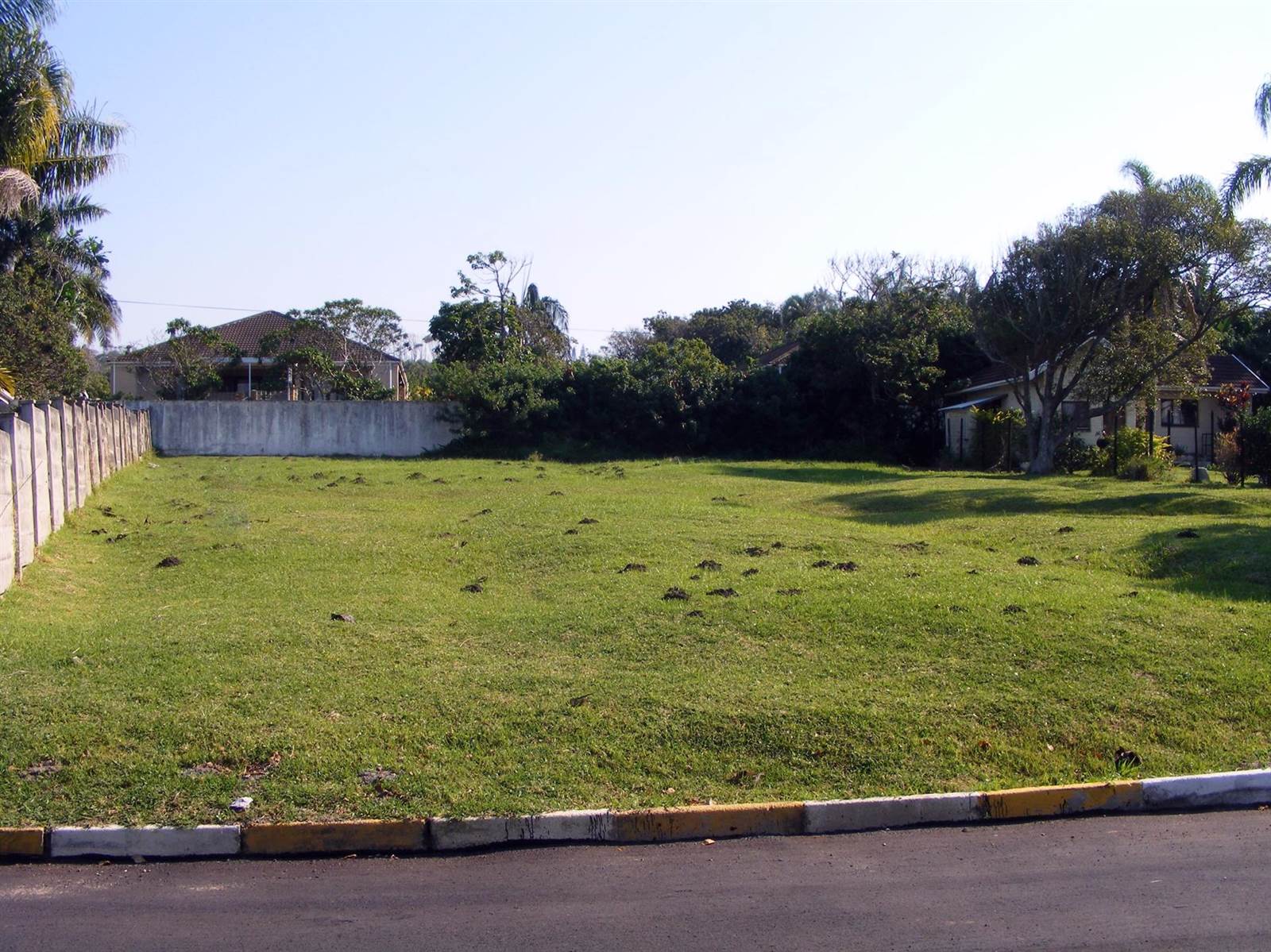 1211 m² Land available in Port Edward photo number 4