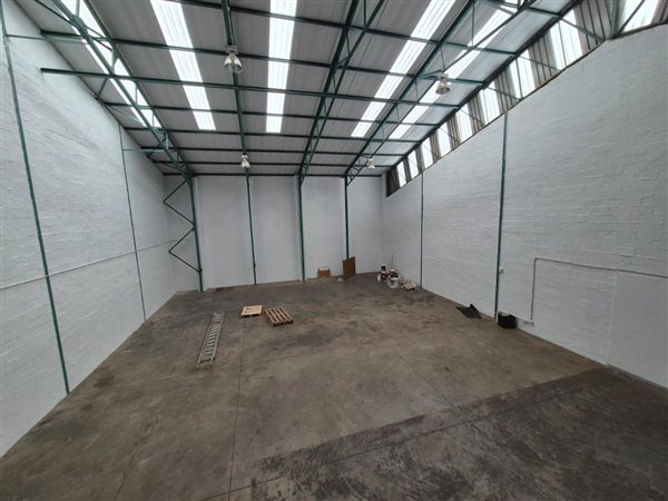 450  m² Industrial space in Pinetown Central