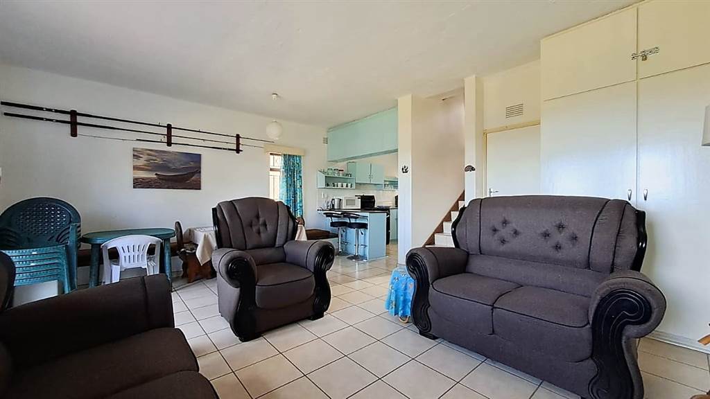 2 Bed Apartment in Ramsgate photo number 8