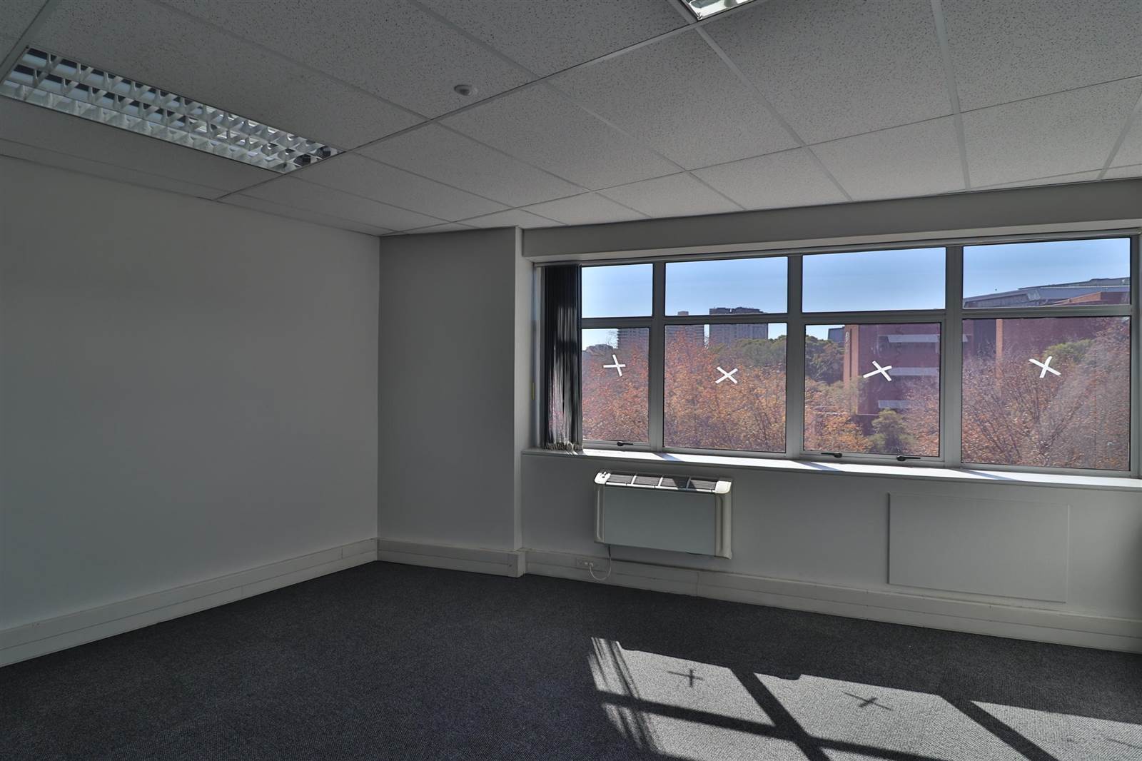 20  m² Commercial space in Sandown photo number 16