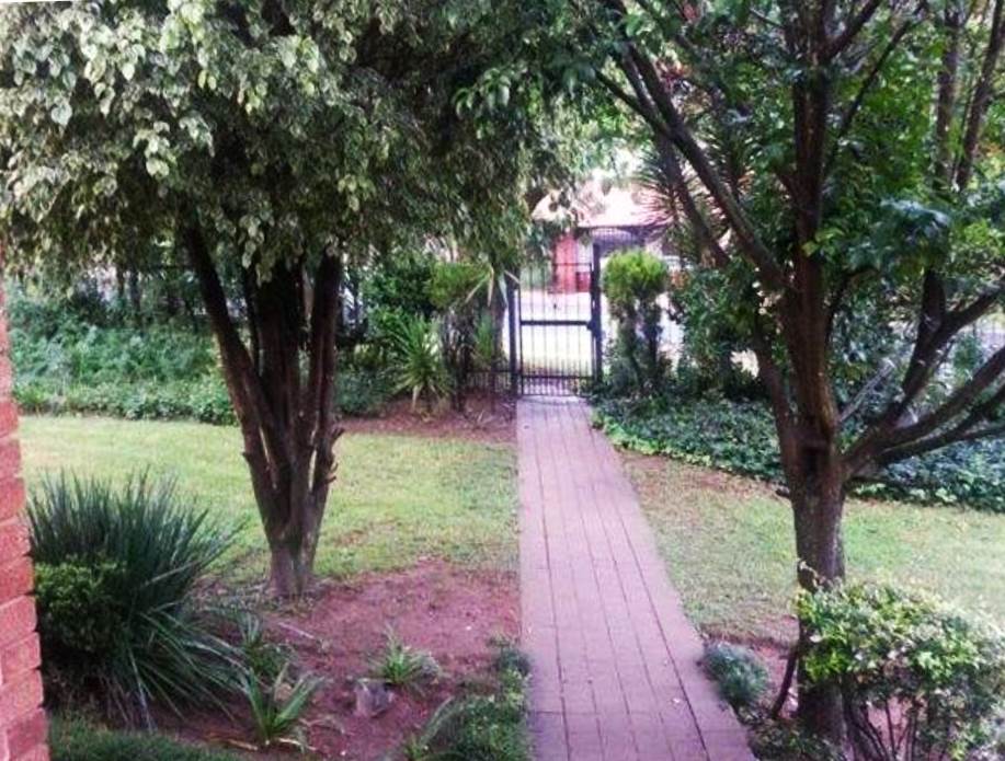 1873 m² Land available in Waterkloof Ridge photo number 3