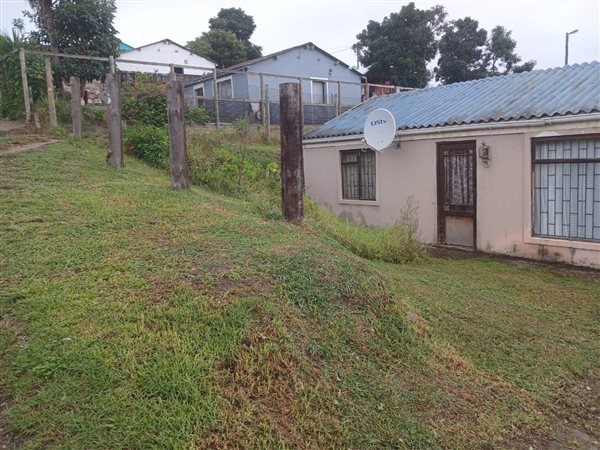 2 Bedroom House 2 Bedroom House
