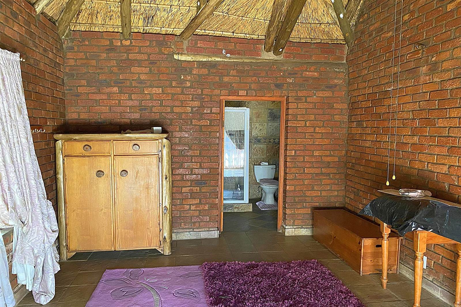 5 Bed House in Vaalwater photo number 4