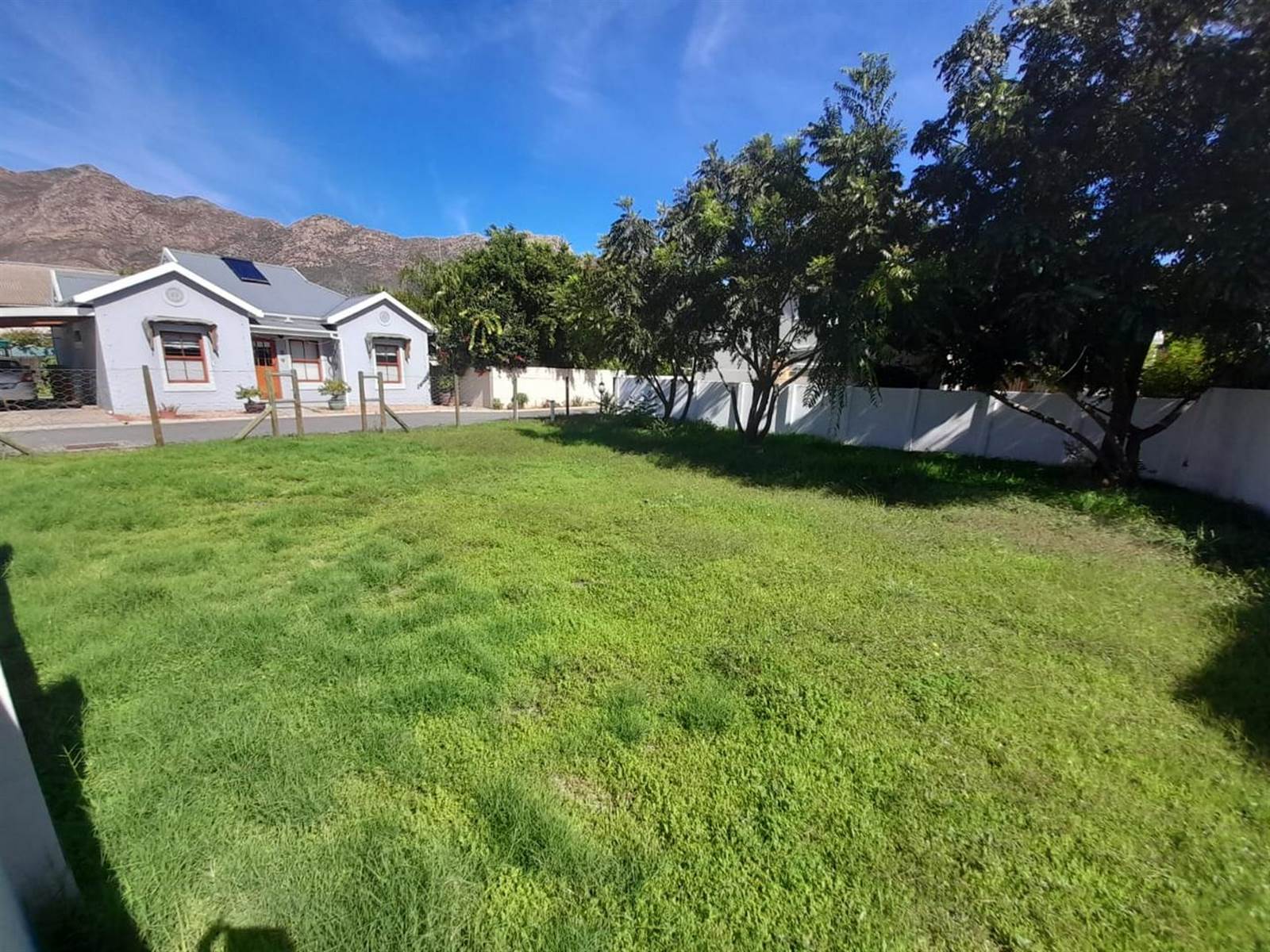 220 m² Land available in Montagu photo number 1