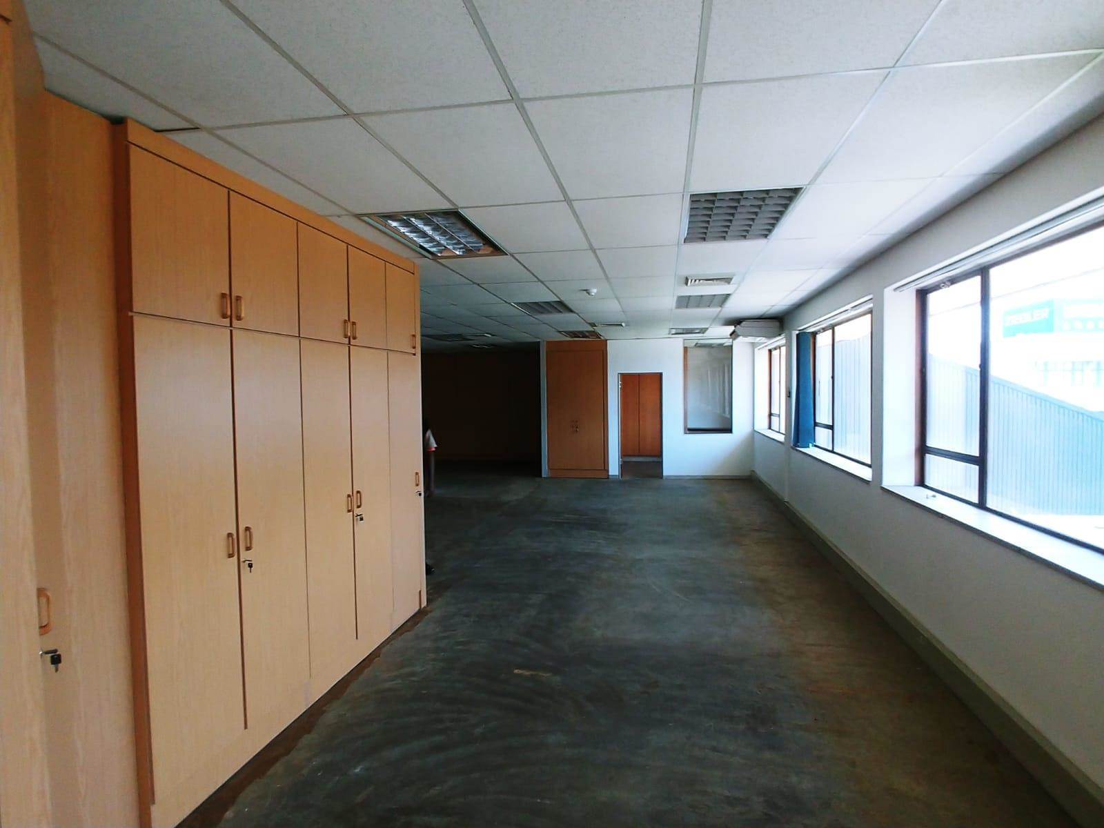 3906  m² Commercial space in Spartan photo number 12