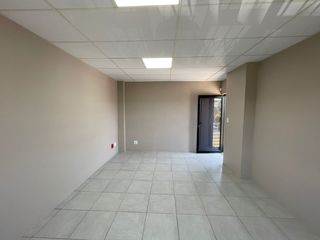 37  m² Office Space in Robin Hills photo number 7