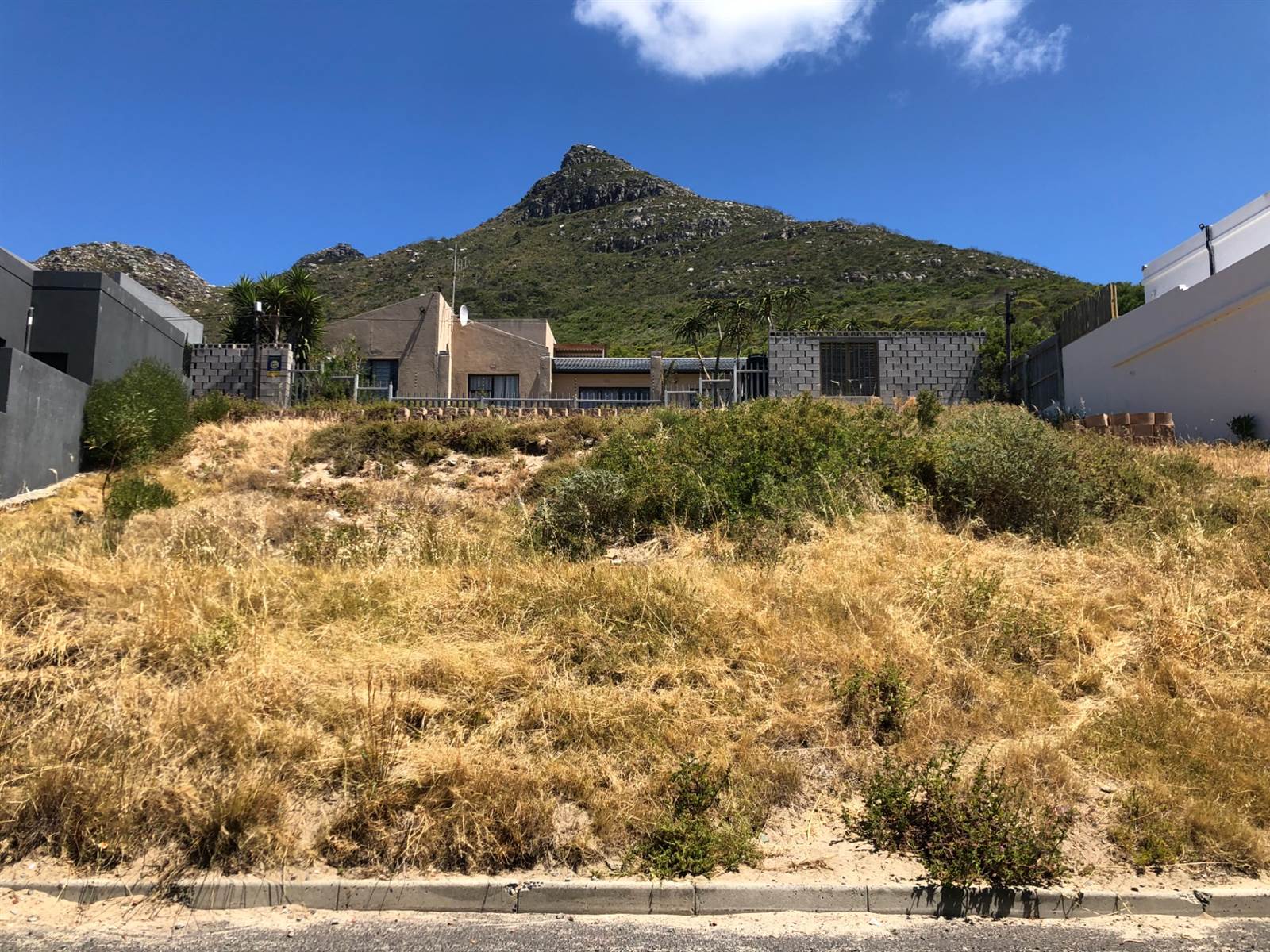 513 m² Land available in Hout Bay and surrounds photo number 2