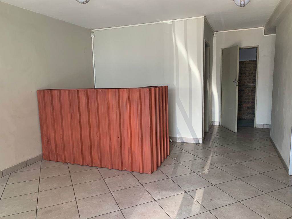 591  m² Commercial space in Klipfontein photo number 6