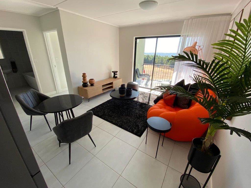 1 Bed Apartment in Mooikloof Equestrian Estate photo number 5