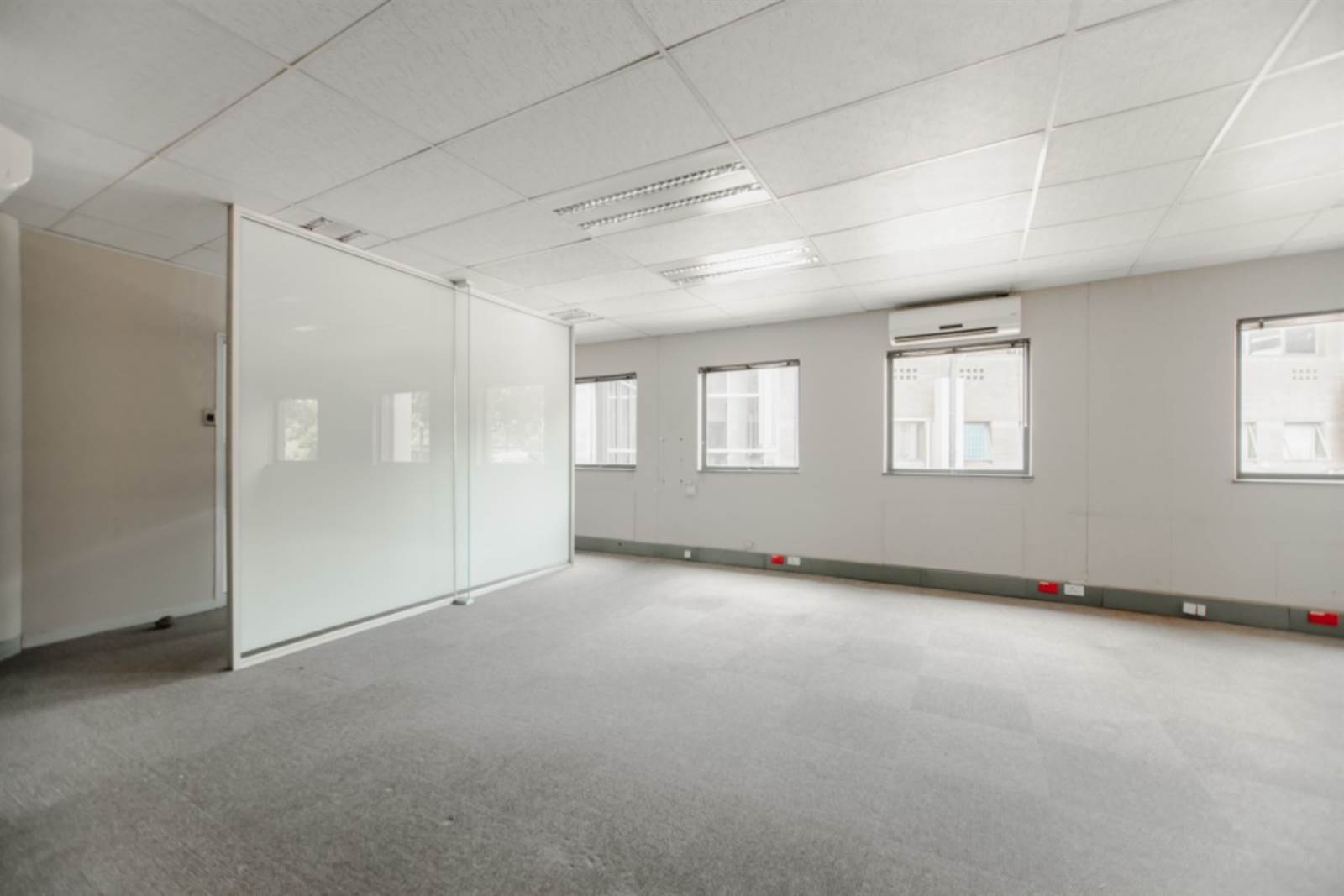 188  m² Commercial space in Randjespark photo number 8