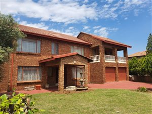 4 Bed House in Cultura Park