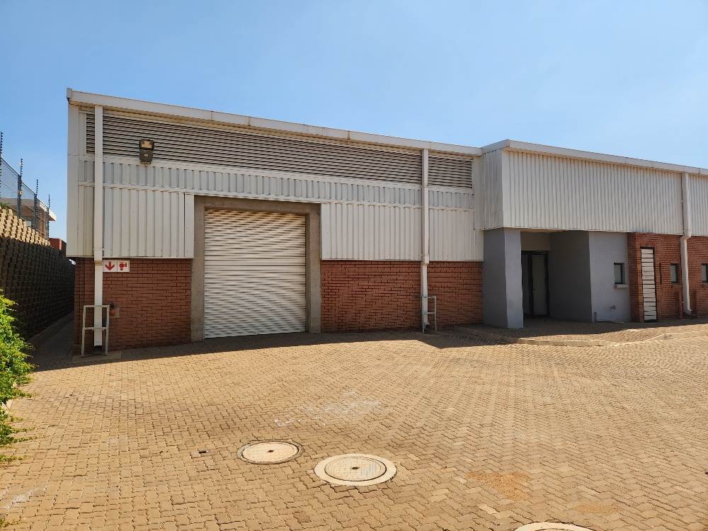 676  m² Industrial space in Olifantsfontein photo number 20