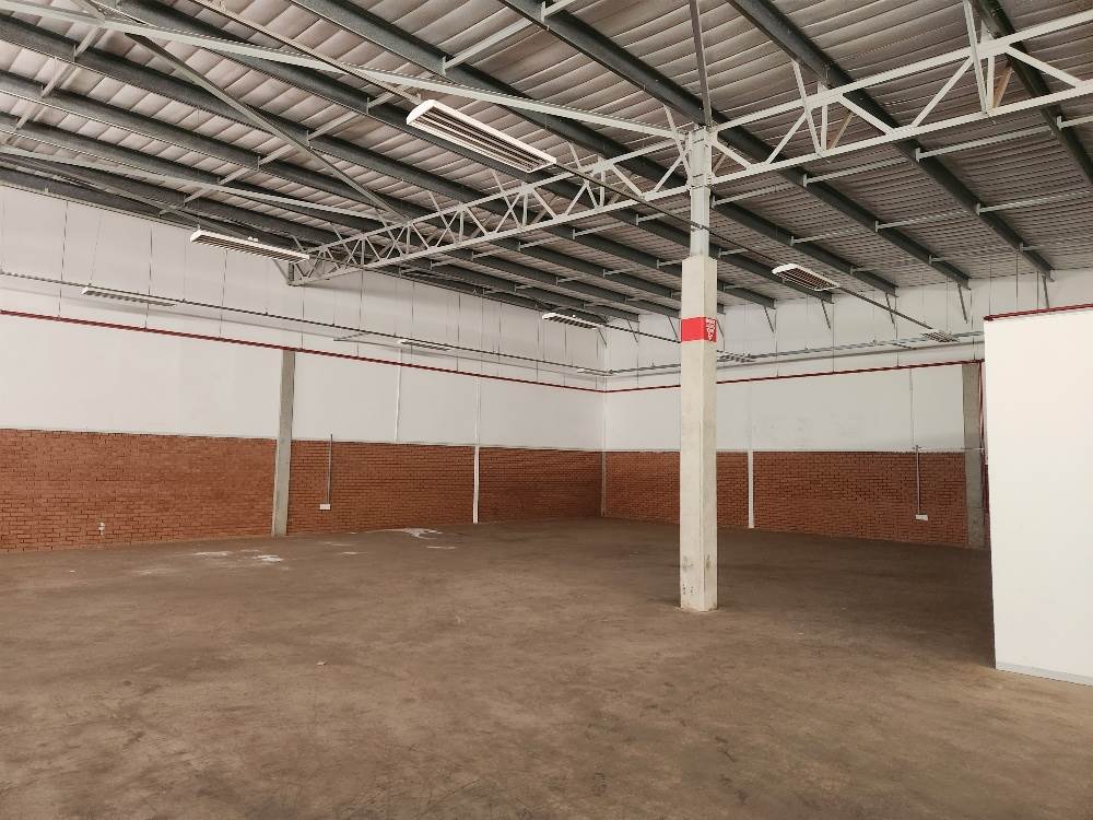 676  m² Industrial space in Olifantsfontein photo number 12