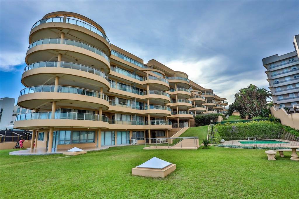 4 Bed Apartment in Ballito photo number 24