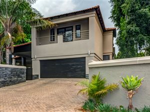 3 Bed House in Cedar Lakes