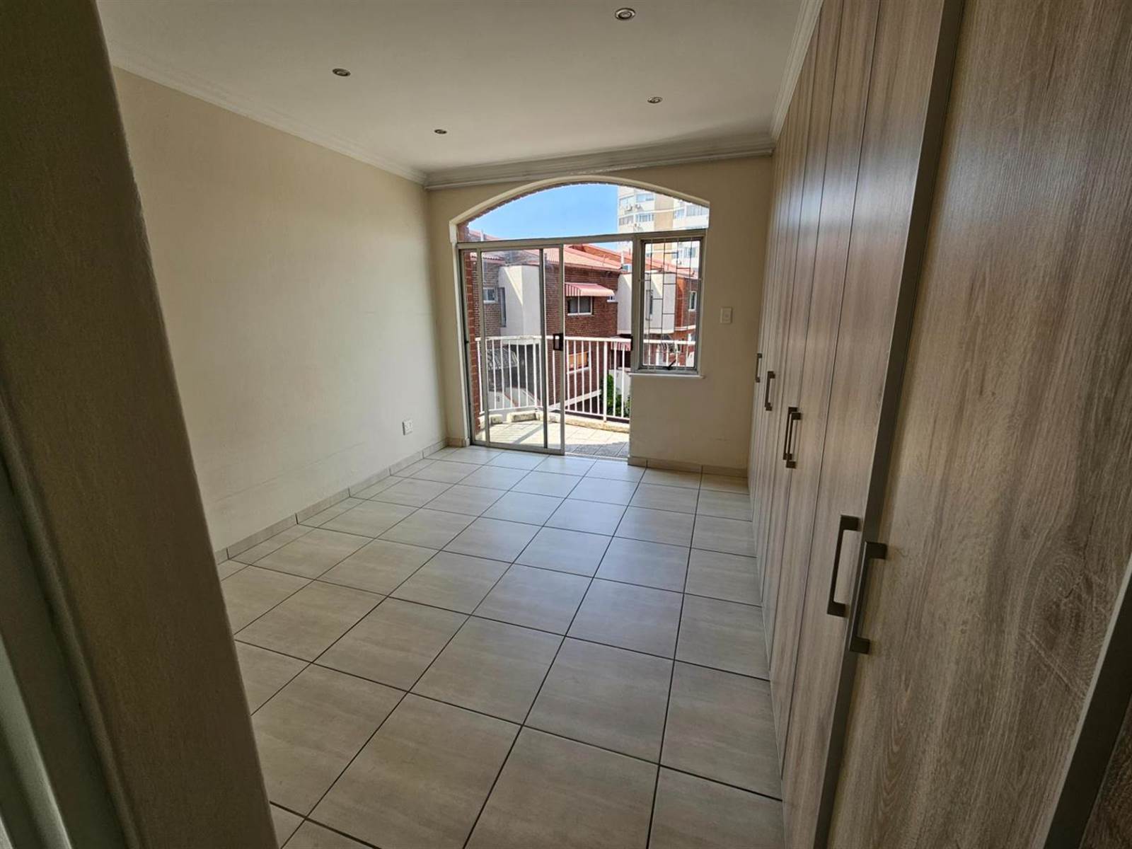 3 Bed Townhouse in Musgrave photo number 5