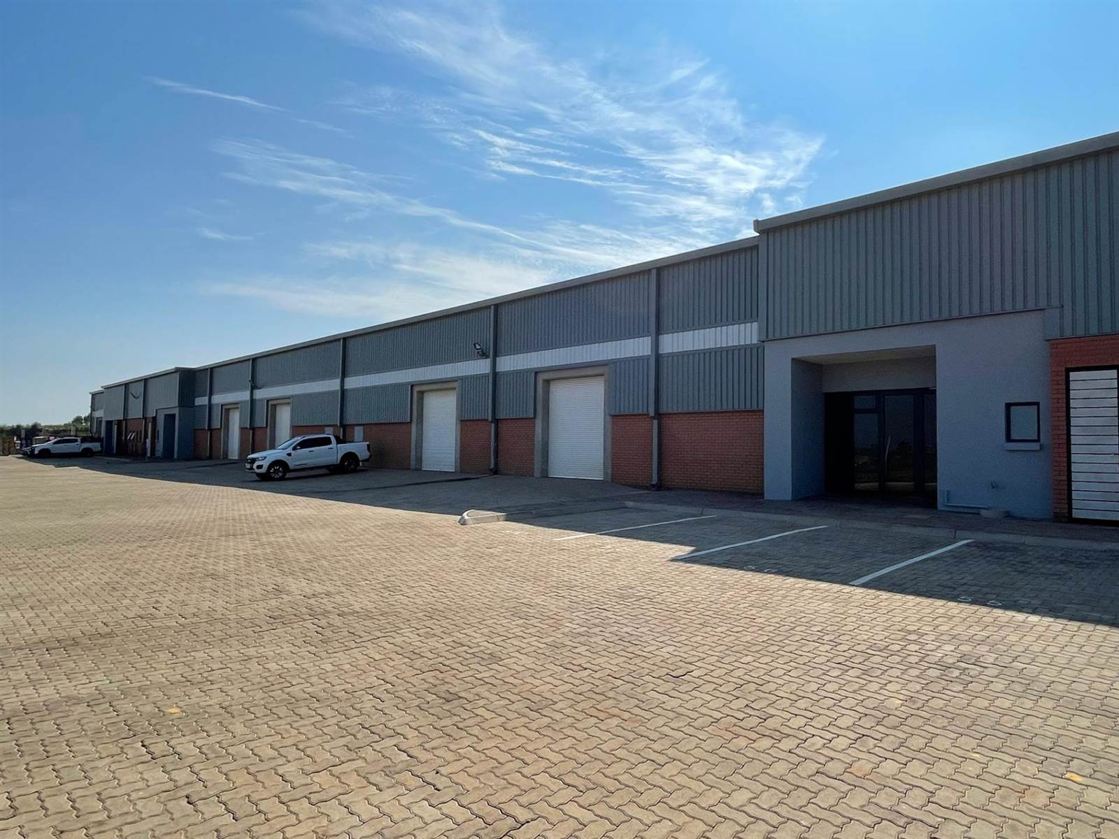 1315  m² Industrial space in Clayville photo number 11